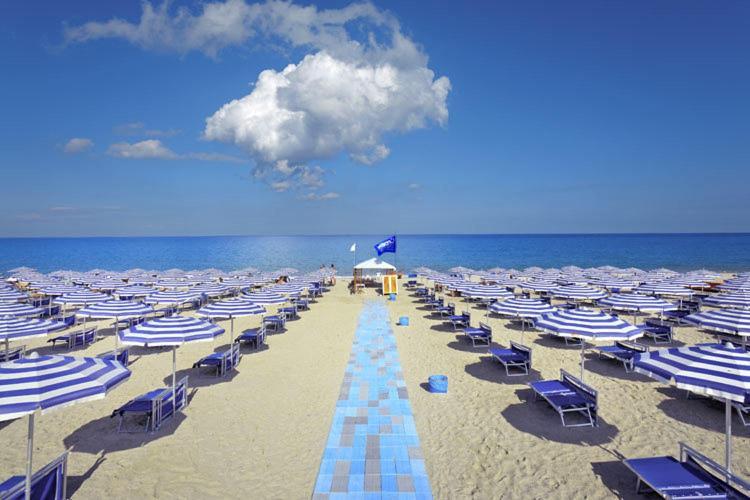 Nausicaa Village Сант-Андреа-Апостоло-делло-Йонио Экстерьер фото