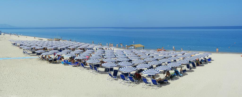 Nausicaa Village Сант-Андреа-Апостоло-делло-Йонио Экстерьер фото